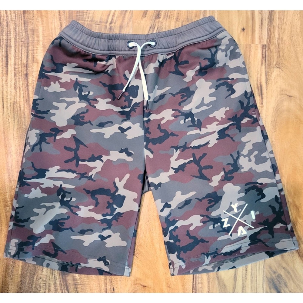 Zyia x kids camo track shorts
